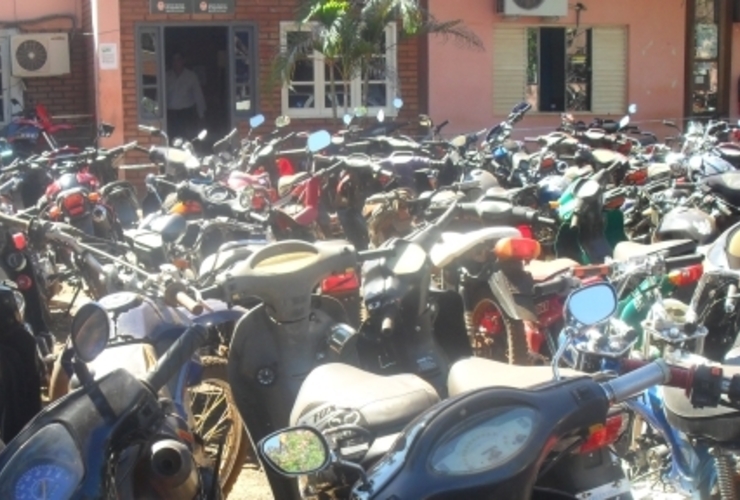 De las 50 motos a ser subastadas, 15 quedaron totalmente estropeadas. (MI región)
