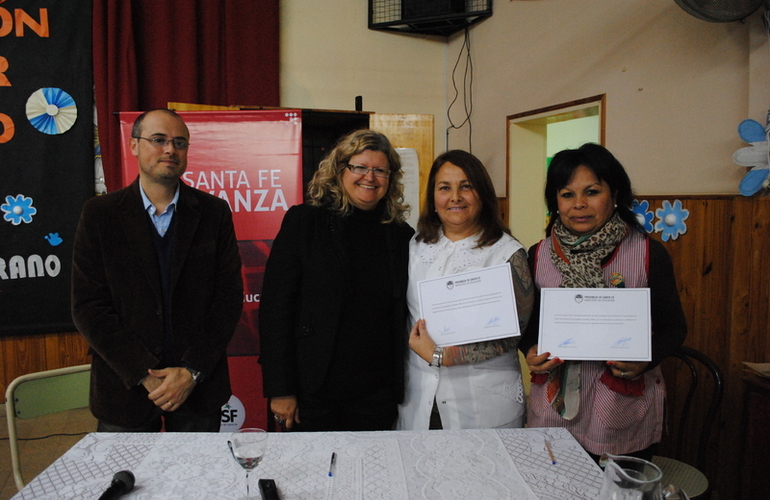 Imagen de Entrega de Subsidios a Escuelas de la ciudad