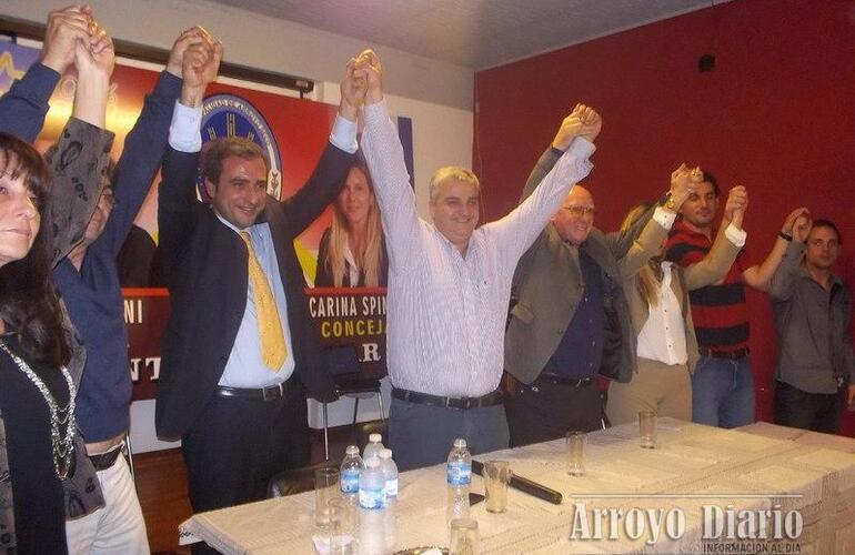 Imagen de Elecciones 2013: Nizar Esper presentó la lista de candidatos a concejales