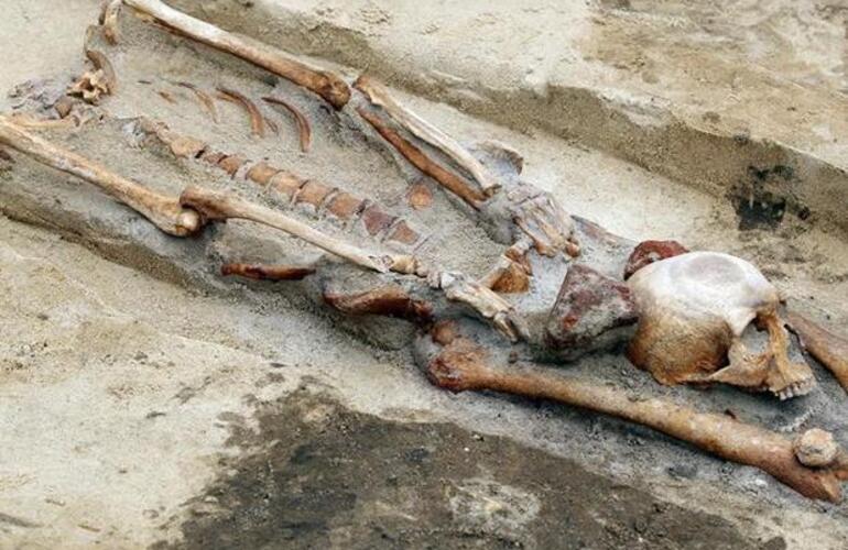 Imagen de Polonia: encuentran tumba de �vampiros�