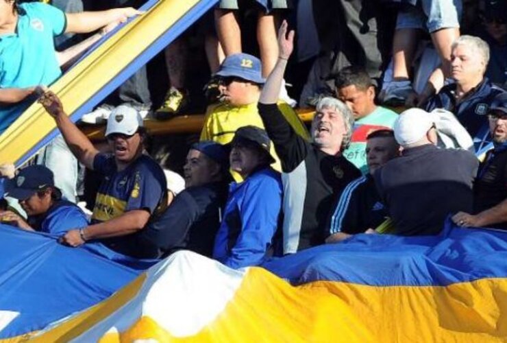 Rafael Di Zeo en la tribuna de Boca, lugar que quiere recuperar