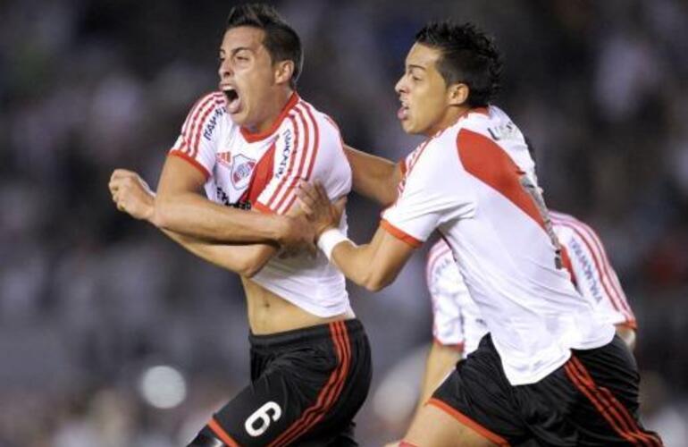 Imagen de River: Passarella se reuni&oacute; con los mellizos Funes Mori para resolver su futuro