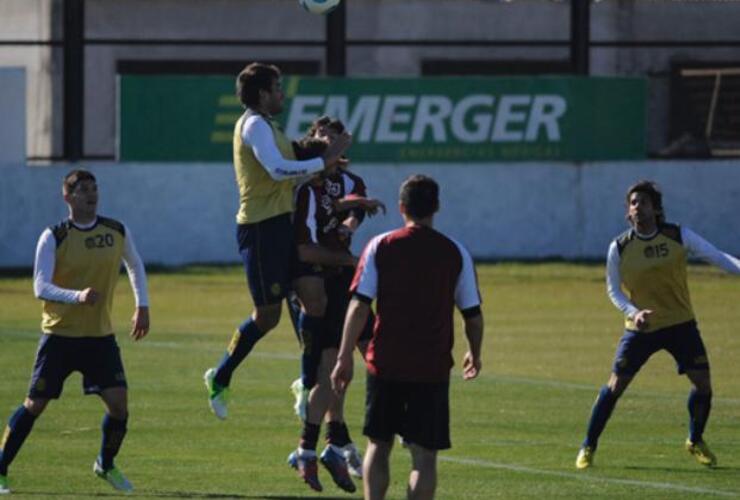 El equipo canalla busca su puesta a punto a la espera de que se sumen los refuerzos. (Foto: N. Juncos).