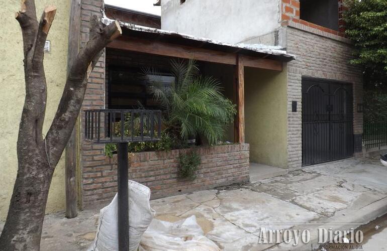 La familia v&iacute;ctima del hecho se domicilia sobre Cortada Medicina al Bis.