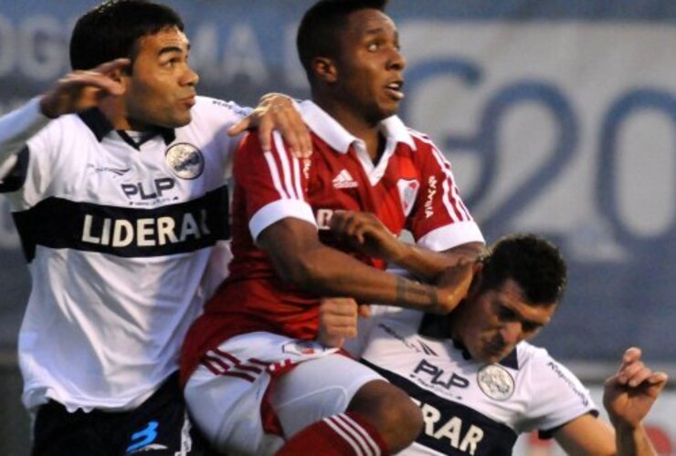 Imagen de Torneo Inicial: Gimnasia le ganó a River