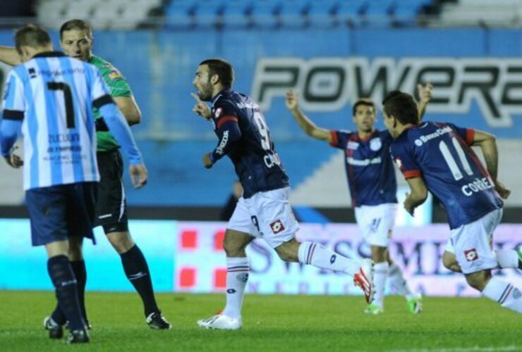 Imagen de Torneo Inicial: San Lorenzo goleó a Racing en el primer clásico del certamen