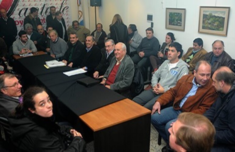 Imagen de Elecciones 2013: Todos unidos con Obeid para octubre