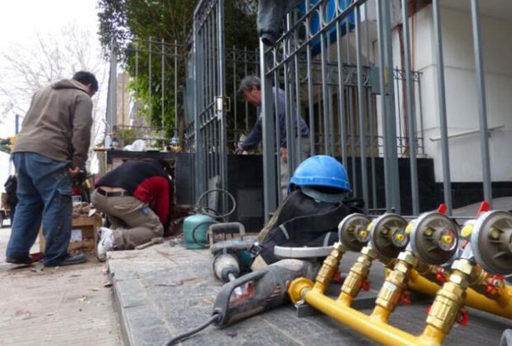 Antes los llamados eran por los extensos cortes de Litoral Gas, ahora se solicitan más inspecciones