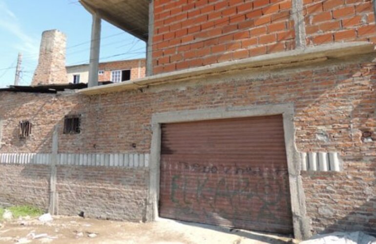 La fábrica donde trabajaba  la menor. Foto: Crónica.