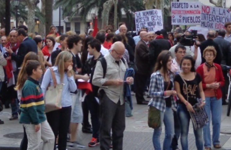 Imagen de Rosario Nutrida marcha por la paz en Siria