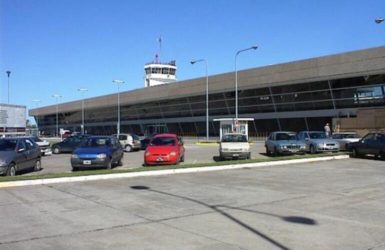 El presidente del directorio de la aeroestación, Raúl Garo, explicó que durante ese período no estará operativa la pista.