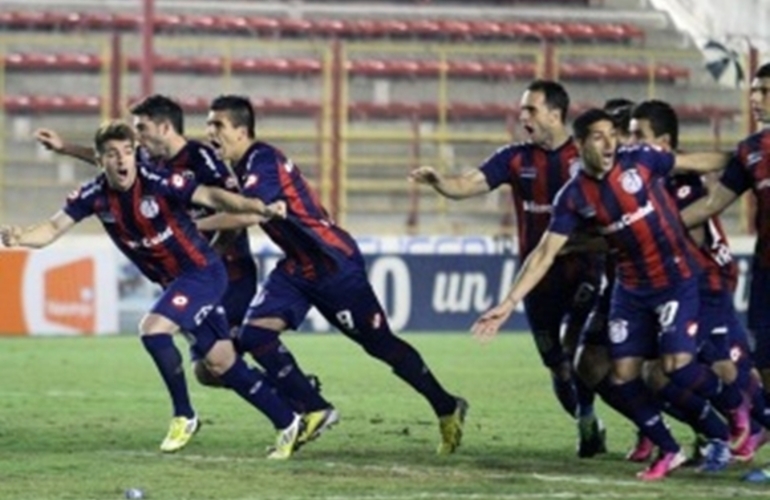 Imagen de Copa Argentina: San Lorenzo le ganó por penales a Estudiantes de Buenos Aires y es finalista del campeonato