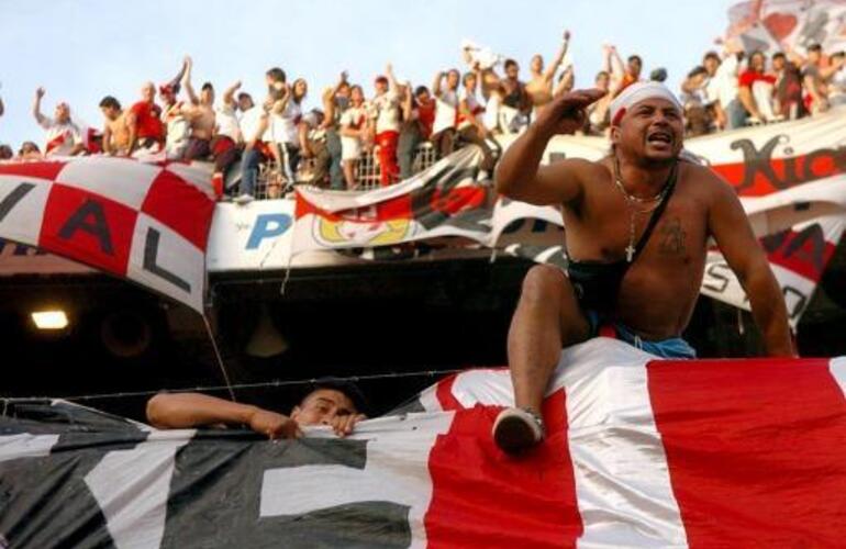 Imagen de Disposici&oacute;n: No habr&aacute; p&uacute;blico visitante en los estadios hasta que rija el sistema de AFA Plus