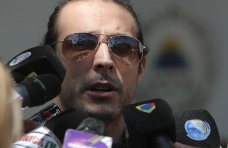 Imagen de Le roban a un hermano de Fari&ntilde;a y se infarta su padre