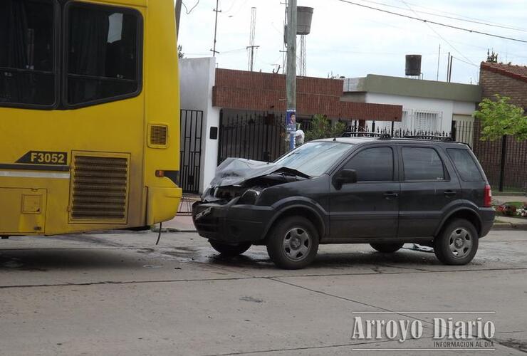 Imagen de La Secretaria de Salud, Carina Gres, sufrió un accidente