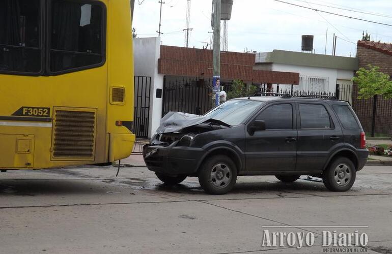 Imagen de La Secretaria de Salud, Carina Gres, sufrió un accidente