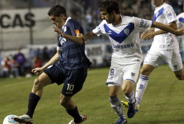 Imagen de Torneo Inicial: El Racing de Mostaza perdió con Vélez en Avellaneda