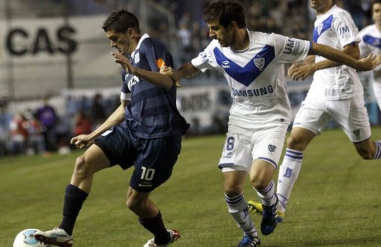 Imagen de Torneo Inicial: El Racing de Mostaza perdió con Vélez en Avellaneda