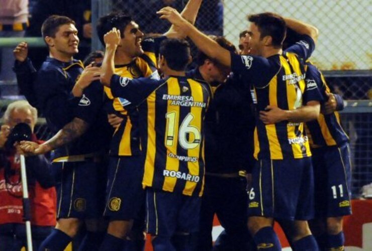 Imagen de Torneo Inicial: Rosario Central le ganó el clásico a Newell´s