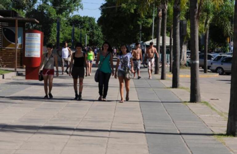 Integrantes de los distintos bloques analizaron la concesi&oacute;n de los bares de la costa norte.
