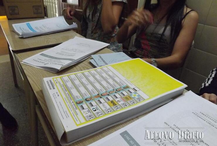 Imagen de Concejales 2013: Los comicios se desarrollan con normalidad