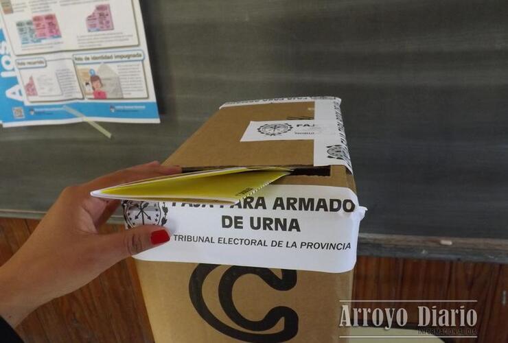 Imagen de En Santa Fe votó el 76% del padrón y sin ningún problema