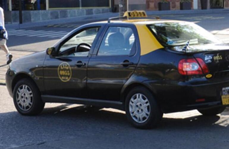 Imagen de Mujer le robó a un taxista arrojándole gas pimienta