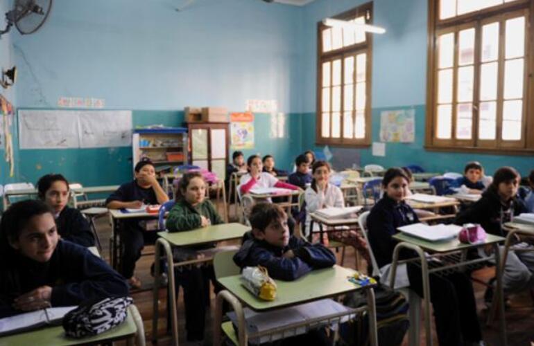 La ministra aclar&oacute; "que la mesa paritaria est&aacute; siempre abierta, a los distintos temas" del magisterio.