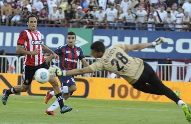 Imagen de Torneo Inicial: San Lorenzo Lanús, Newell's y Vélez siguen soñando con el título