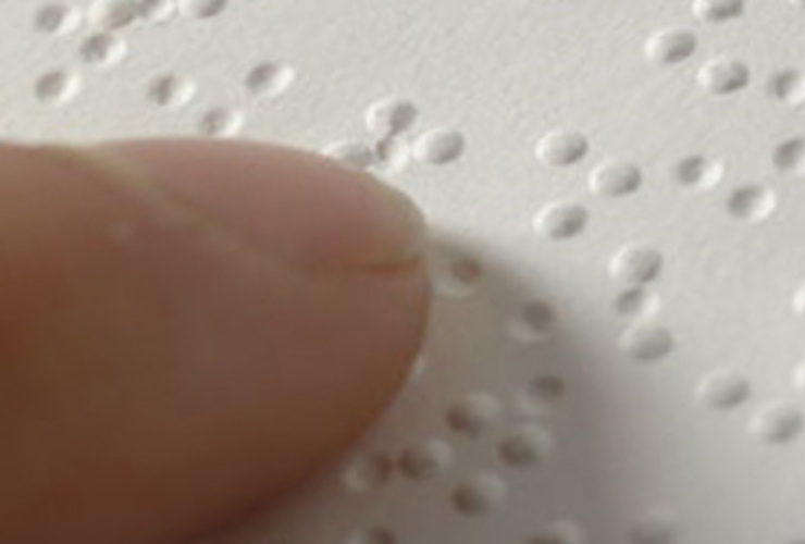 Imagen de Inclusión: Inauguran el Sistema Braille en baños públicos de Rosario