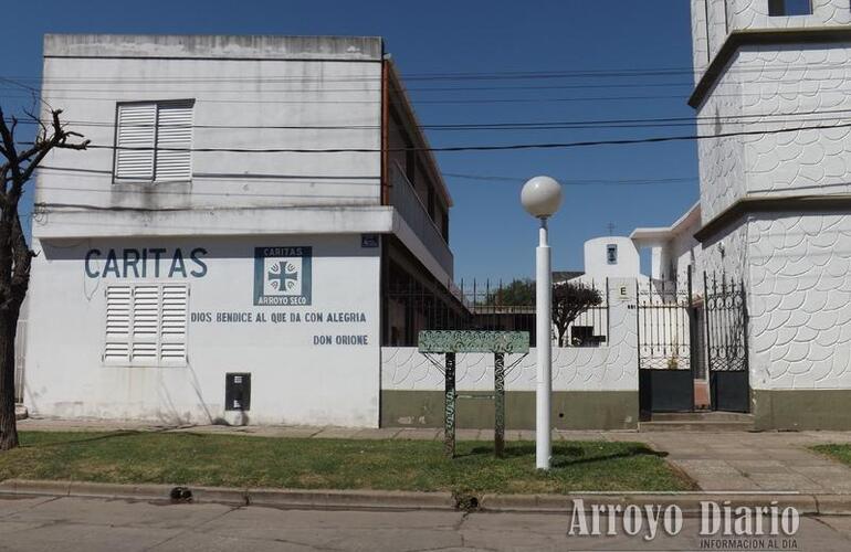 Caritas Arroyo Seco, Gálvez 881