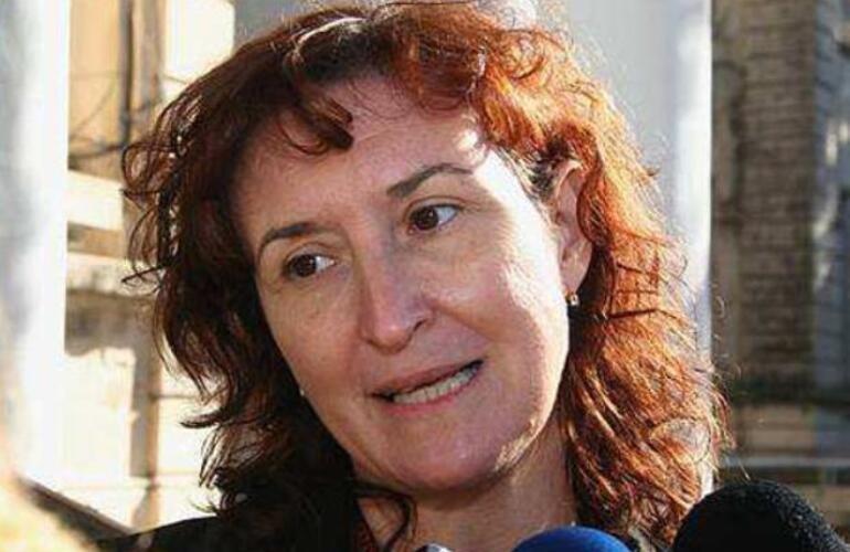 La directora de Protección y Promoción de la Salud, Andrea Uboldi, informó sobre el caso fatal de meningitis.