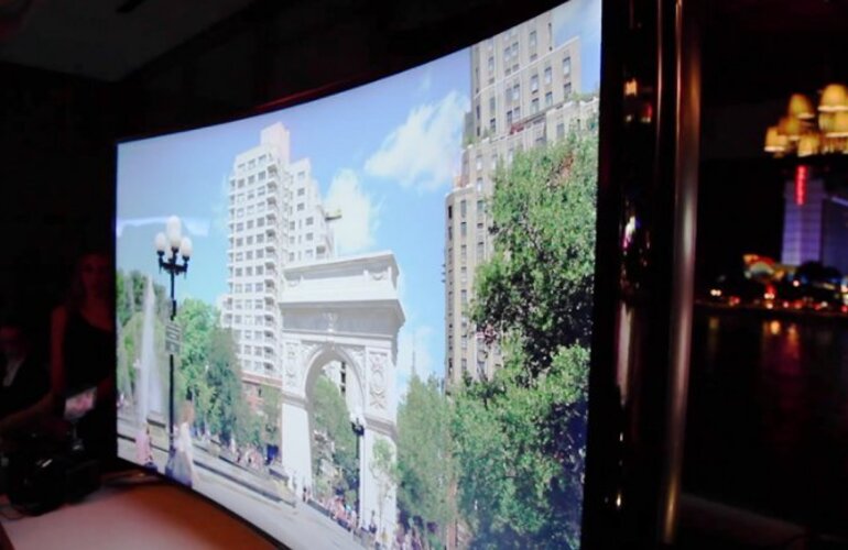 Imagen de Samsung presentó una TV con pantalla flexible