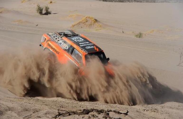 Imagen de Dakar 2014: La competencia cruza la frontera y se acerca al desierto de Atacama