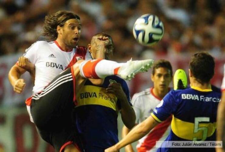 Imagen de Boca fue más que River pero Delfino incidió en el resultado final