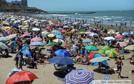 Imagen de Dos millones de turistas ya pasaron por Mar del Plata este verano
