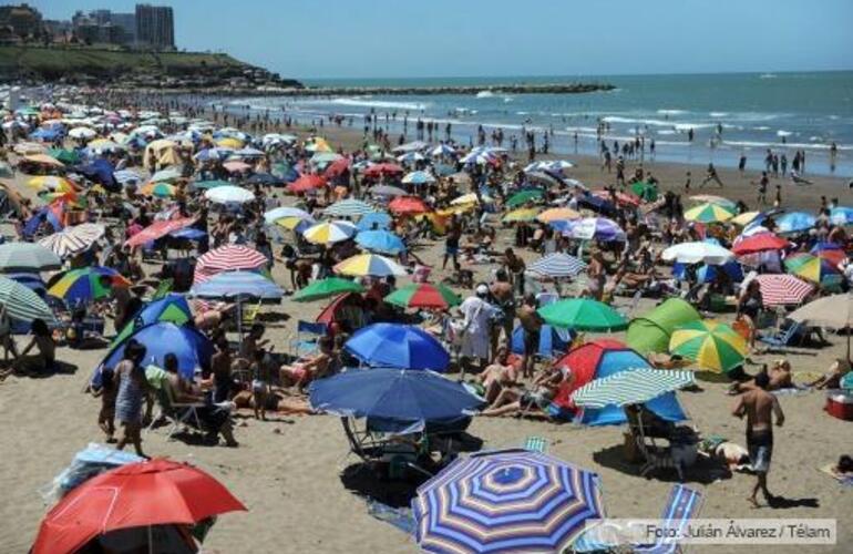 Imagen de Dos millones de turistas ya pasaron por Mar del Plata este verano