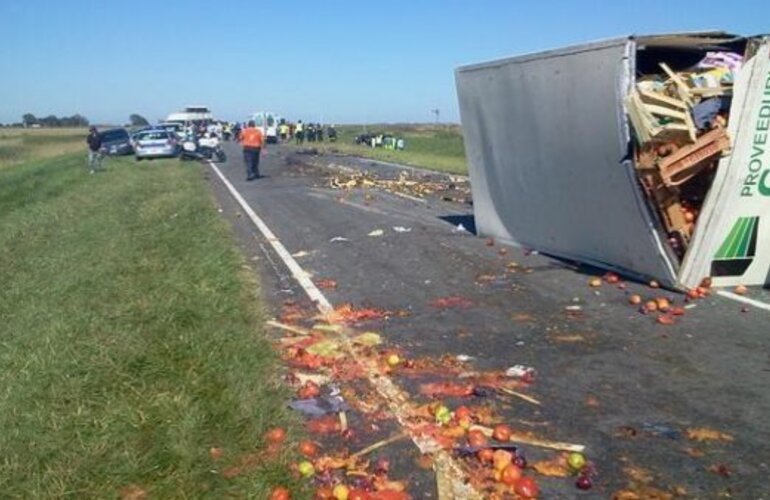 Imagen de Villa Gesell: Un muerto y seis heridos por un choque frontal