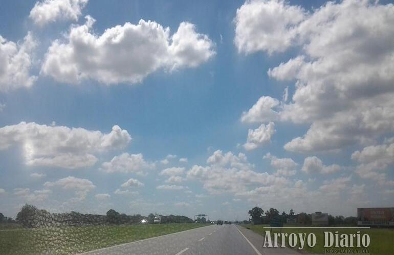 Imagen de El Tiempo: húmedo, caluroso y con amenaza latente