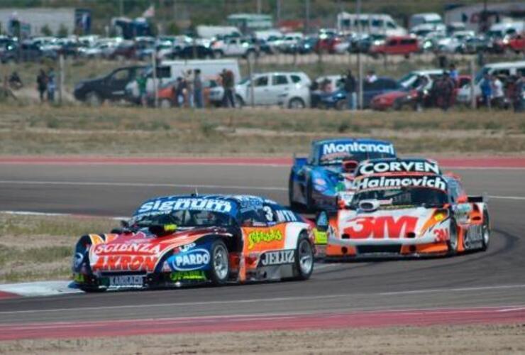 Imagen de Ortelli abrió la temporada del Turismo Carretera con una victoria en Neuquén