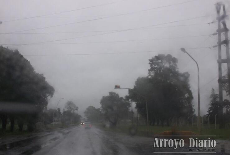 Imagen de El Tiempo: se renovó el alerta meteorológico para Santa Fe por tormentas fuertes y ráfagas de viento