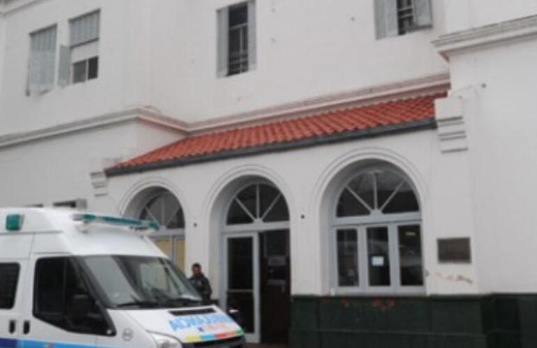 El intruso muri&oacute; a las 7.30 en el Hospital Roque S&aacute;enz Pe&ntilde;a. Foto: La Capital