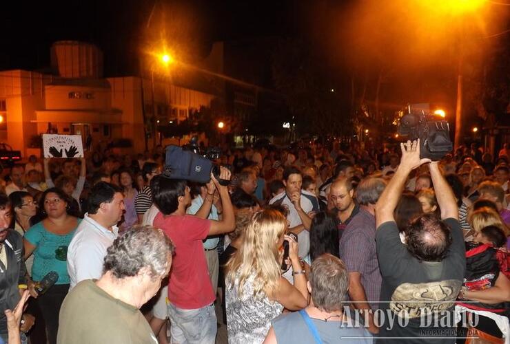 Imagen de Unas 300 personas participaron de la marcha por más seguridad