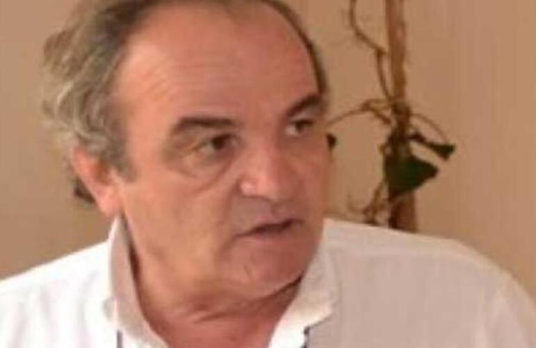 El jefe comunal de San Gregorio, Roberto Alberdi, no se hallaba en la vivienda porque estaba participando de los corsos.