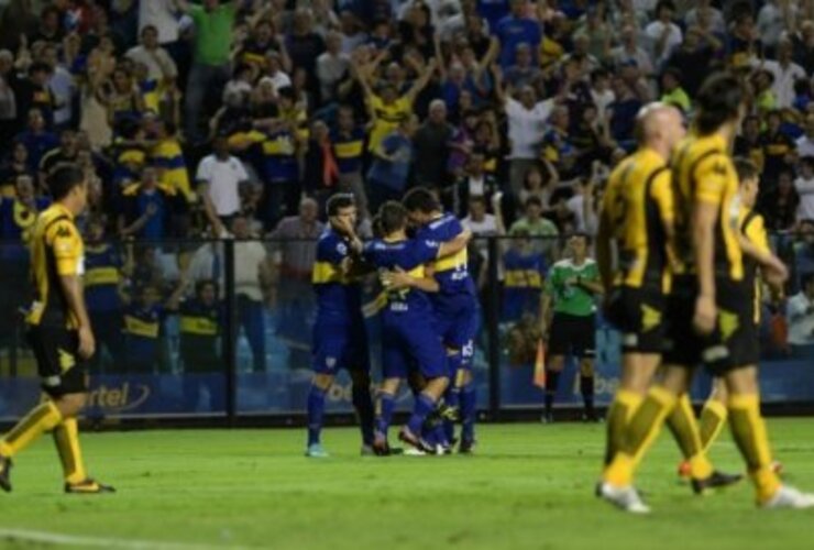 Imagen de Con un gol de Riquelme, Boca venció a Olimpo