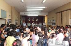 Los vecinos de los barrios San Francisco y Virgen de Luj&aacute;n volvieron a concentrarse en el concejo municipal