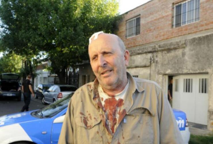 Luis Brichi dijo que está cansado y que lo robaron 8 veces en 4 años. Foto: G. de los Rios. La Capital Luis Brichi dijo que está cansado y que lo robaron 8 veces en 4 años. Foto: G. de los Rios. La Capital