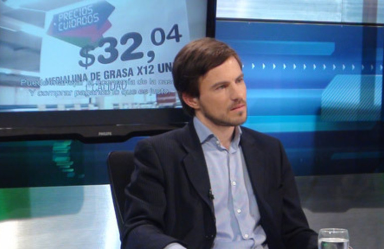 El secretario de Comercio pas&oacute; por los estudios de El Tres.