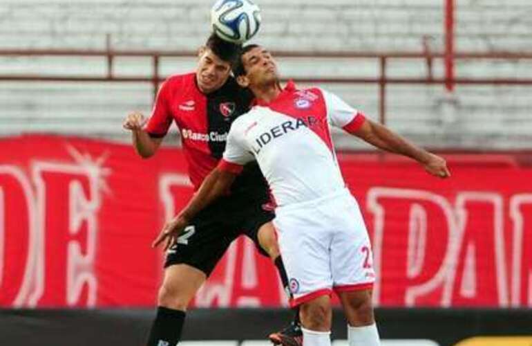 Guillermo Ortíz mostró falta de ritmo en algunas jugadas puntuales. Foto: Ahora Deportes