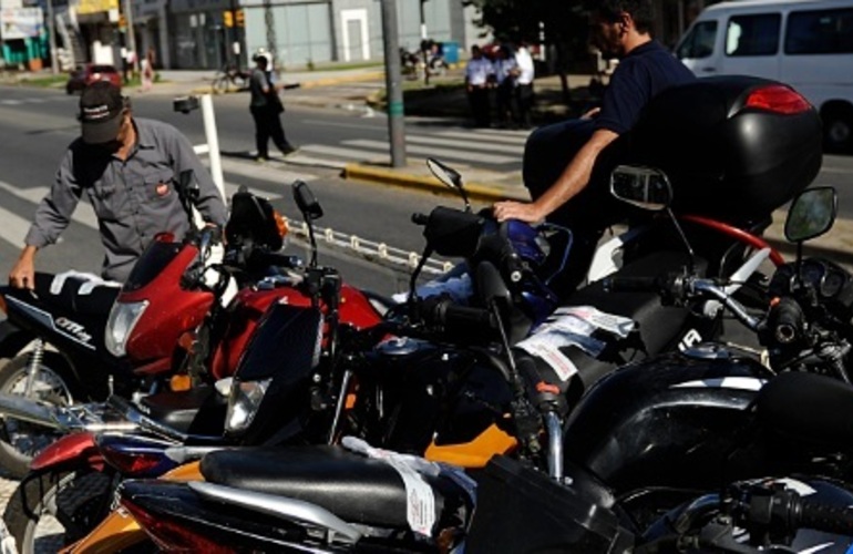 Imagen de Rosario: casi 160 vehículos al corralón el fin de semana largo